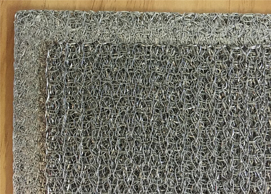 Wytrzymała aluminiowa siatka filtracyjna Kuchenka mikrofalowa o grubości 0,05 mm Wstążka jak włókno