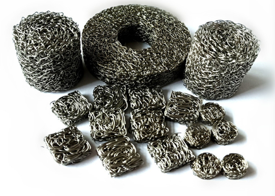 Kwadratowy kształt skompresowanej dzianej siatki drucianej 80 mm Filtr siatkowy ze stali nierdzewnej 316