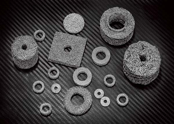 Sprasowana dzianinowa siatka druciana AISI 310s o średnicy 0,18 mm o grubości 20-500 mm