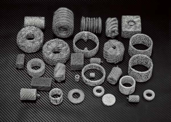 Sprasowana dzianinowa siatka druciana AISI 310s o średnicy 0,18 mm o grubości 20-500 mm